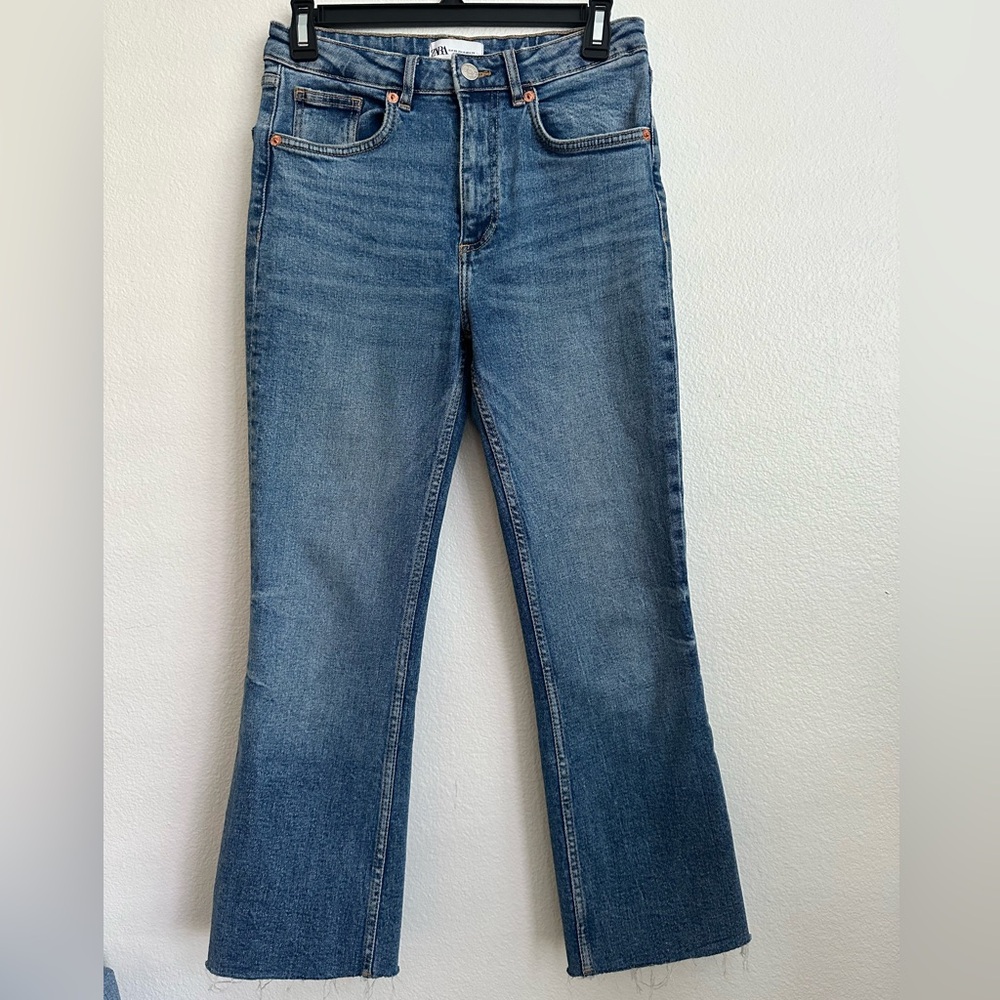 Zara Straight Stretch Blue Denim Jeans Women's Size 4